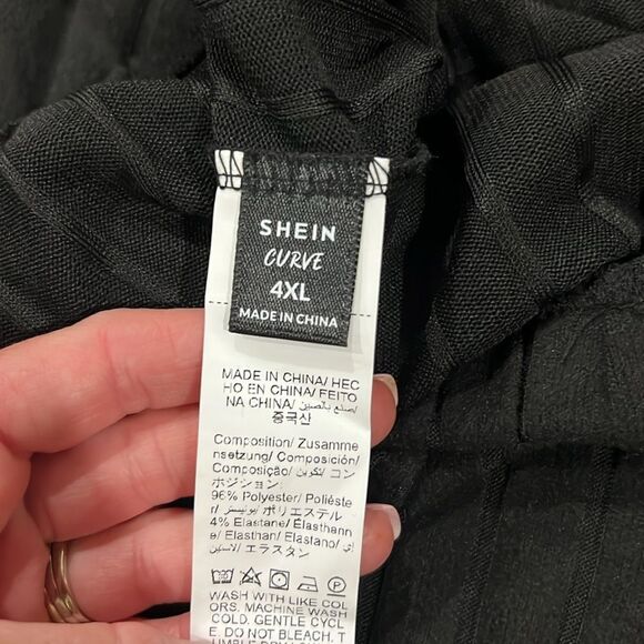 Shein curve pants - Picture 2 of 3